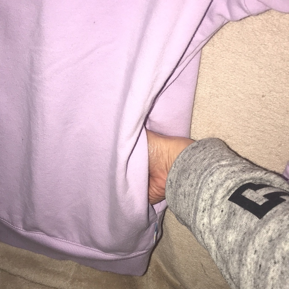 Fila medium light purple sweatshirt 💕 - Picture 6 of 6